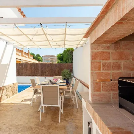 Holiday home Laia