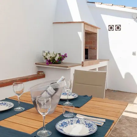 Laia * L'Escala